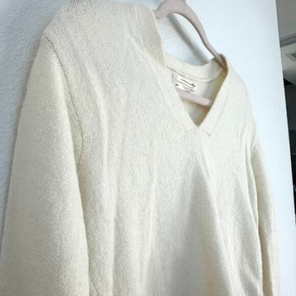 Anthropologie Fringed Cream V-Neck Sweater, Size XXS - Picture 5 of 6